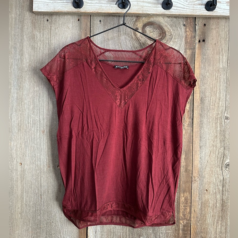 Express Cap Sleeve Lace Top in Burgundy Wine Size Small Women’s